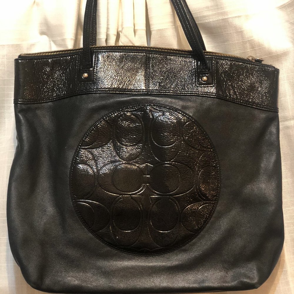 Coach Laura Black Leather Tote Carryall